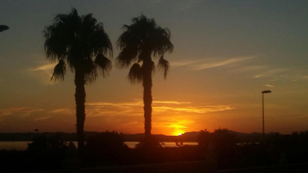 Bnb Casa Frente Al Lago Rosa Torrevieja Ngoại thất bức ảnh