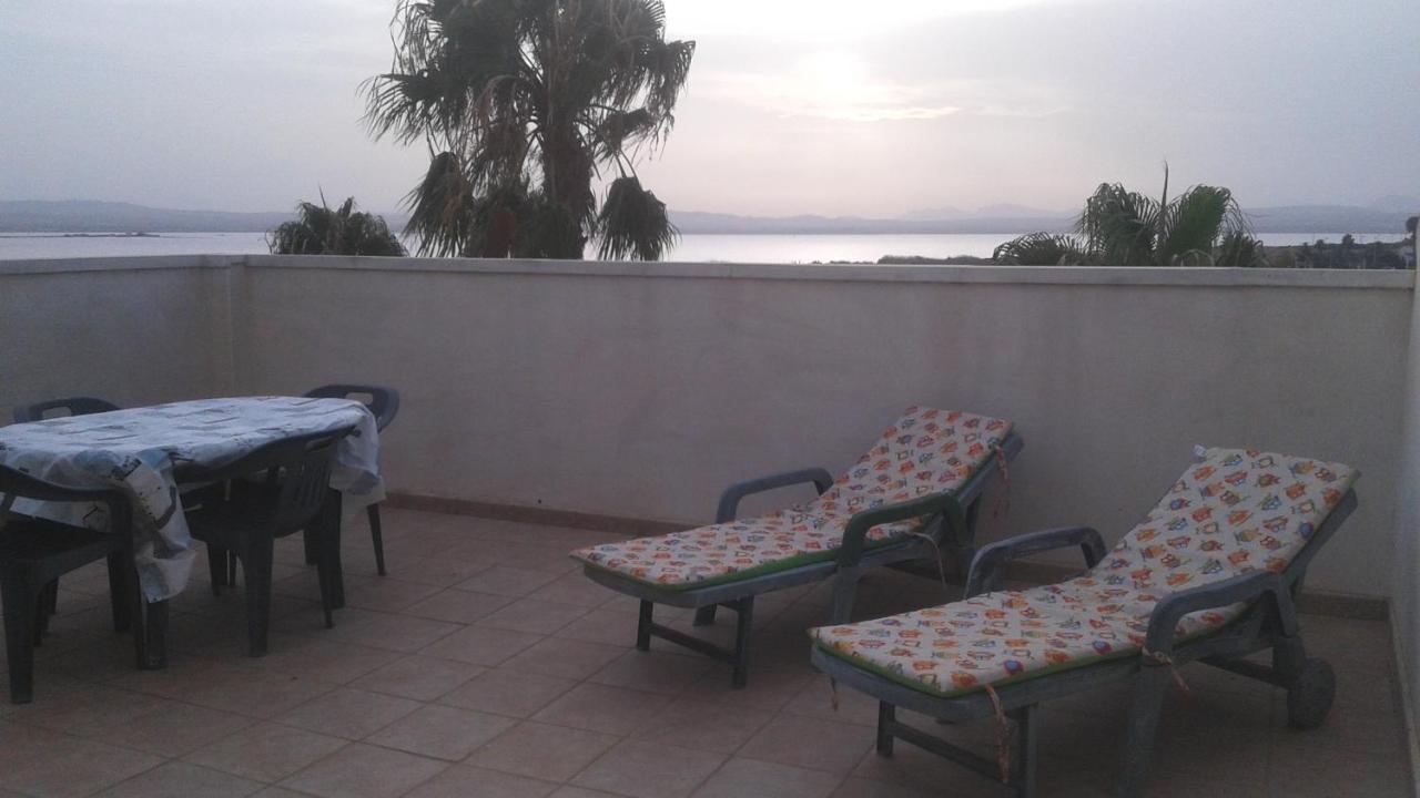 Bnb Casa Frente Al Lago Rosa Torrevieja Ngoại thất bức ảnh