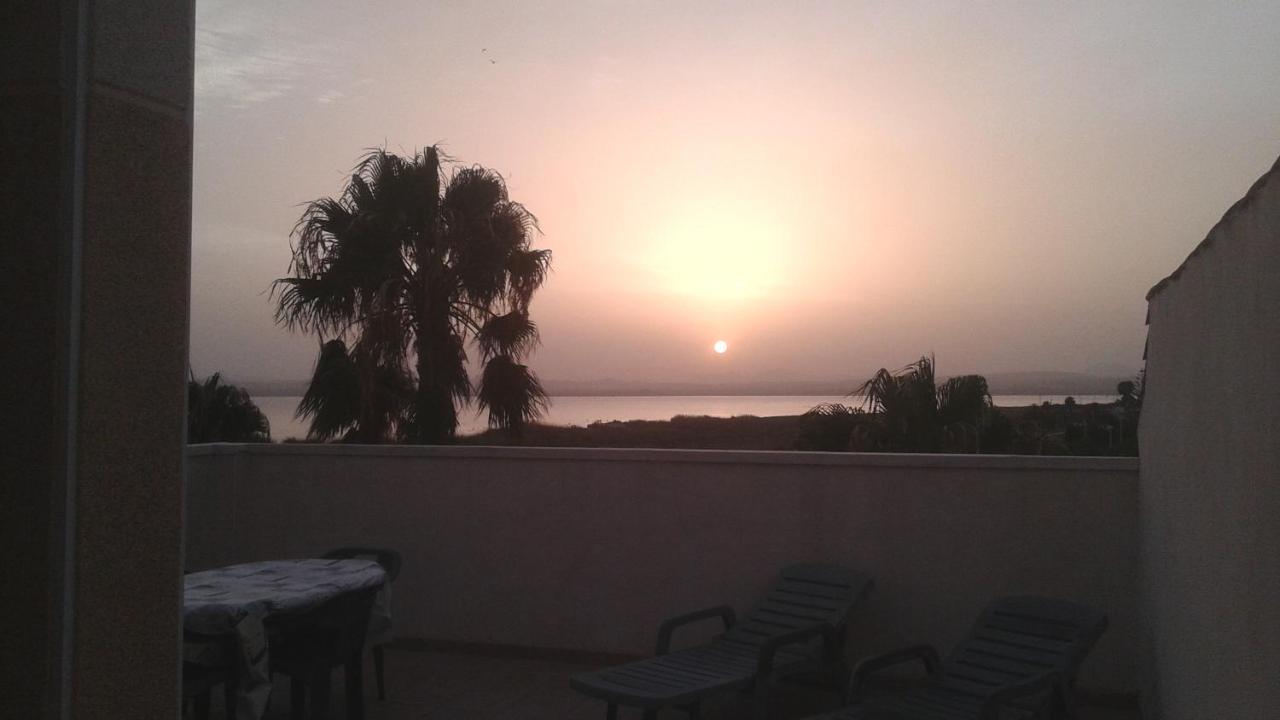 Bnb Casa Frente Al Lago Rosa Torrevieja Ngoại thất bức ảnh