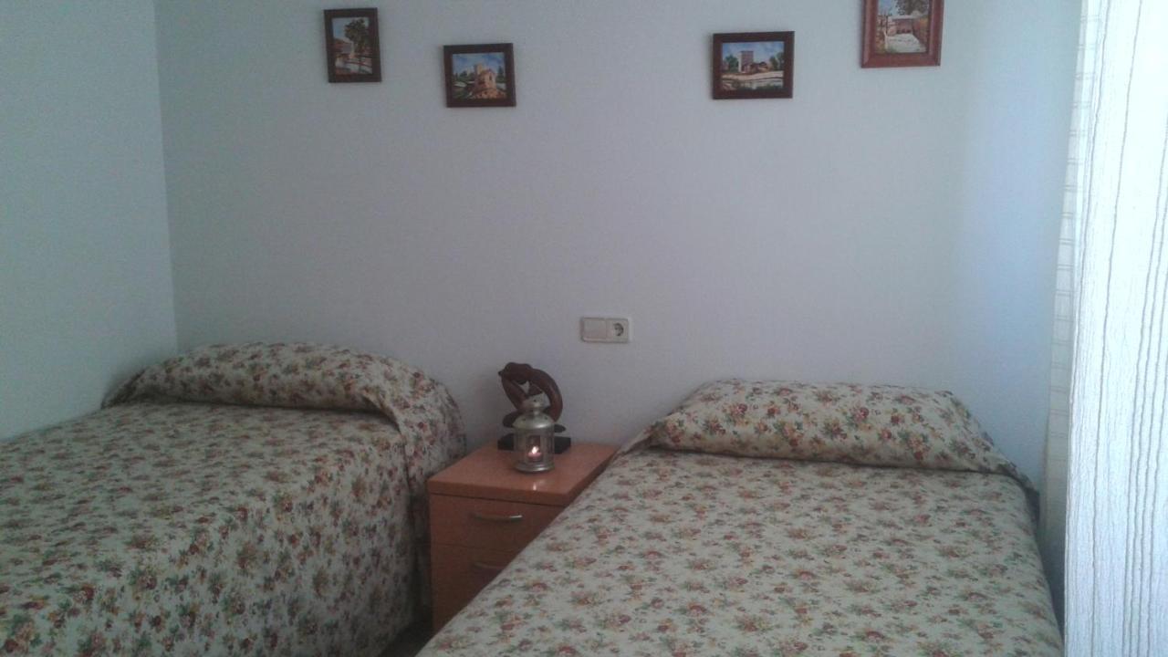 Bnb Casa Frente Al Lago Rosa Torrevieja Ngoại thất bức ảnh